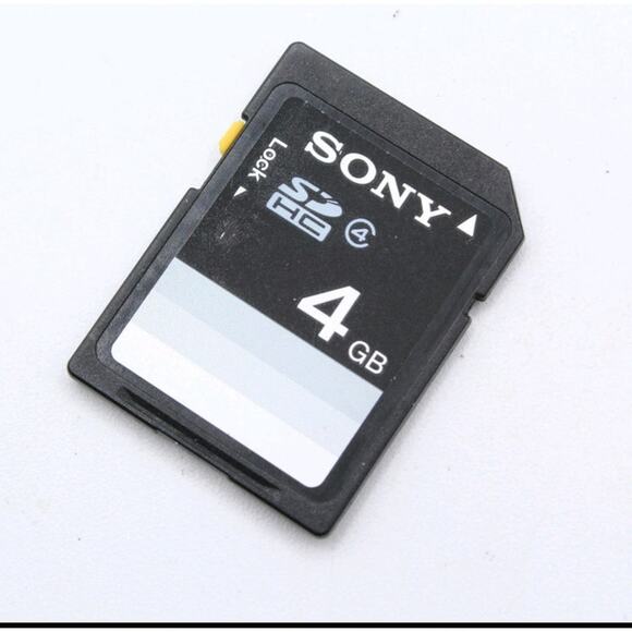 Sony 4GB SDHC Class 4 SD Card - Picture 2 of 2